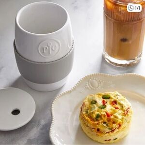 Pampered Chef Ceramic Egg Cooker NWT